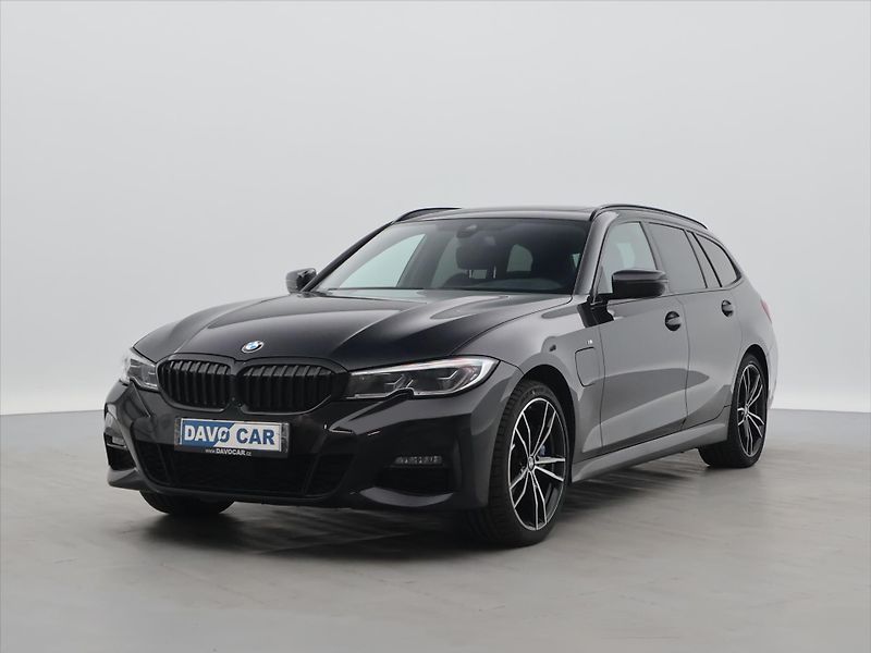 BMW Řada 3 2,0 330e xDrive M-Paket Laser - fotka 3 z 40