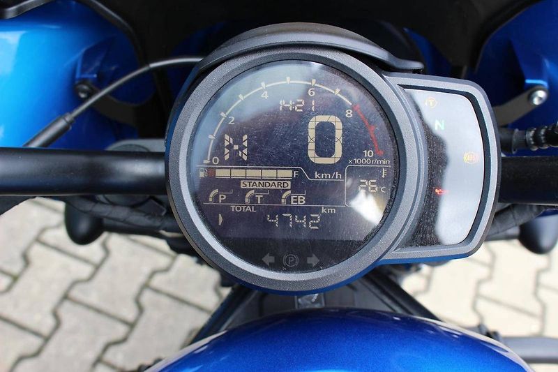 Honda CMX 1100 Rebel (2024) DCT 2024 - fotka 7 z 13