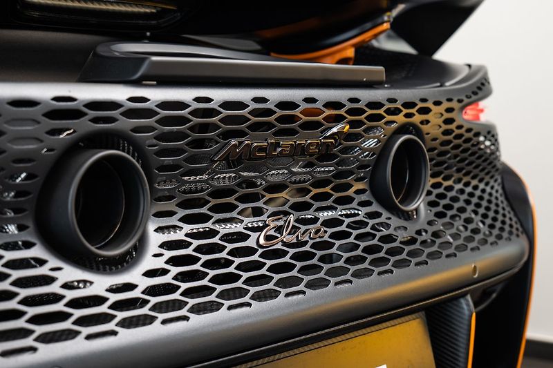 McLaren Ostatní One of 149/Lift/Karbon - fotka 28 z 31