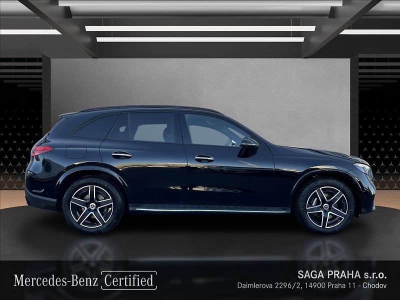 Mercedes-Benz GLC 220d 4MATIC AMG Line Night - fotka 6 z 22