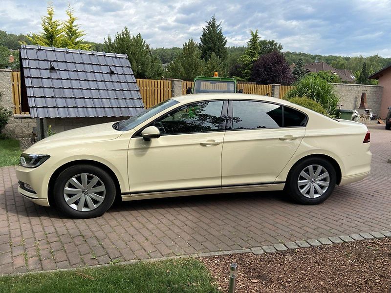 Volkswagen Passat (2017) 2.0Tdi 110kw DSG - fotka 4 z 38