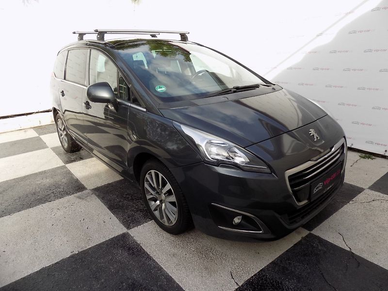 Peugeot 5008 (2014) 1.6Ti/LED/PANO/Head-up/Klima/ - fotka 5 z 35