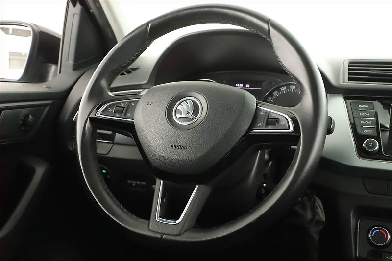 Škoda Fabia (2017) 1.4 TDI, ČR,1.maj, Navi - fotka 14 z 15