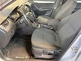 Škoda Octavia (2014) 1.4 TSi, AC, temp. - náhled 9