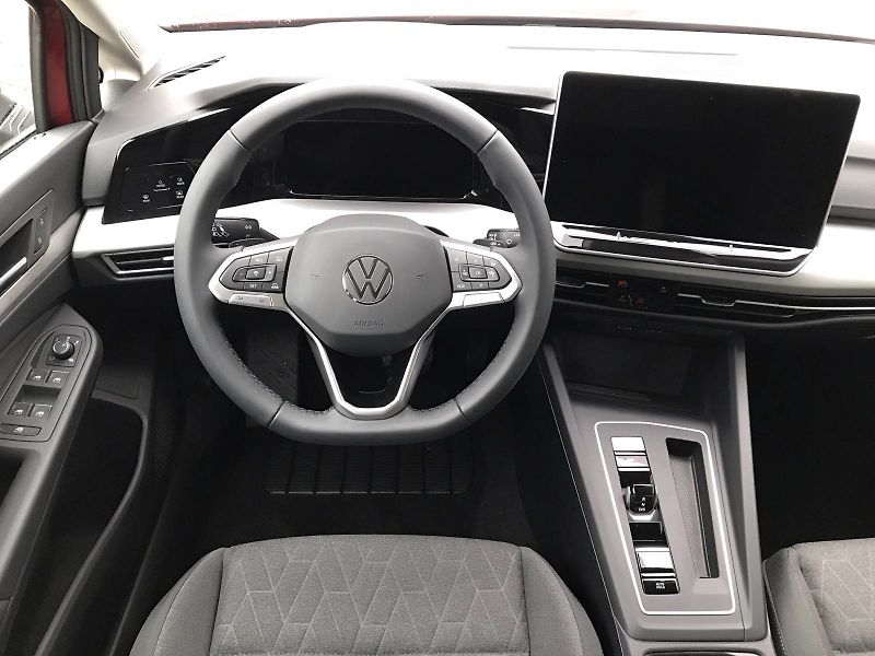 Volkswagen Golf (2026) People 7DSG 1,5eTSi - fotka 6 z 7