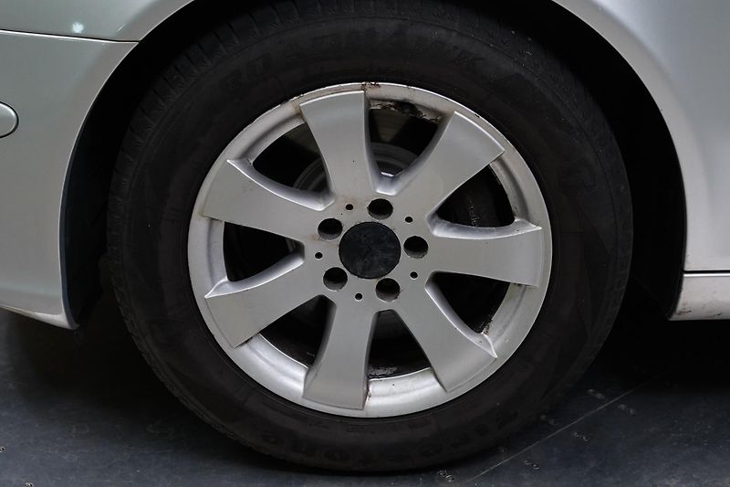 Mercedes-Benz Třídy E - fotka 10 z 24