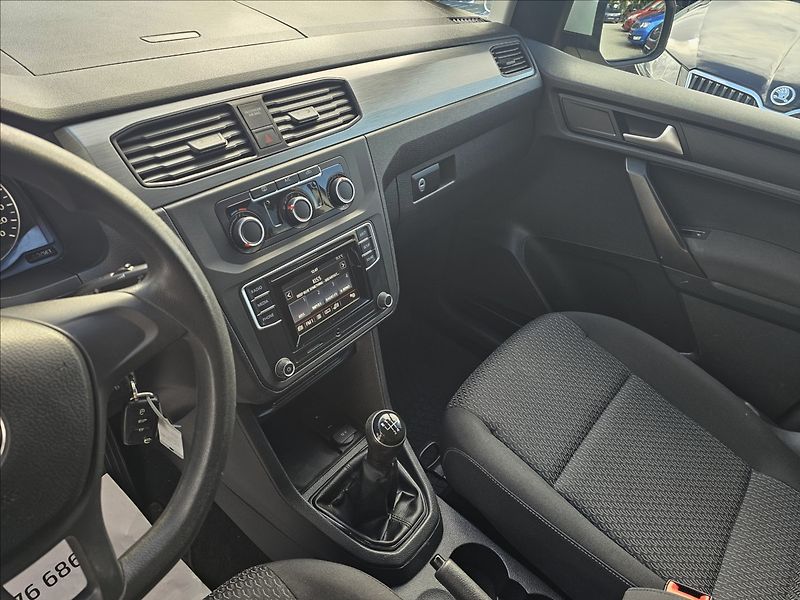 Volkswagen Caddy 2,0 TDi 75KW TREND TZ STK DPH - fotka 13 z 46