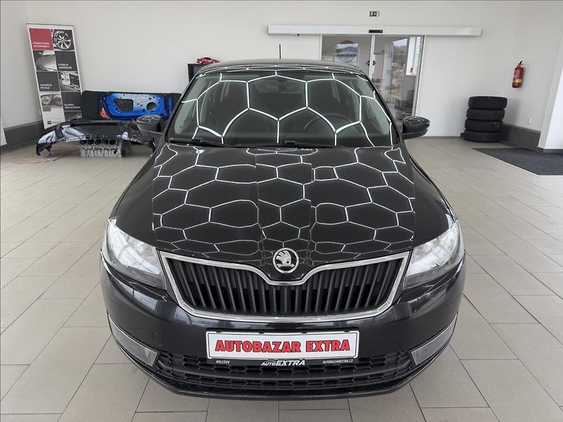 Škoda Rapid 1,2 TSI, Climatronic, CarPlay - fotka 2 z 26
