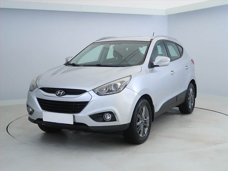 Hyundai ix35 (2014) 2.0 CRDi, 4X4, Kůže, Tempomat - fotka 2 z 18