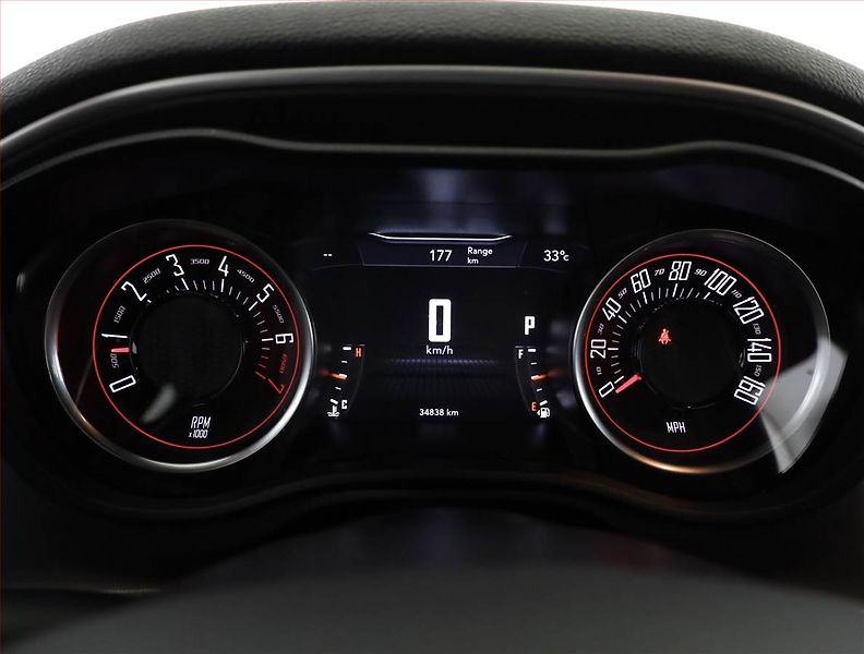 Dodge Challenger (2022) SXT 3.6 V6 - fotka 9 z 20