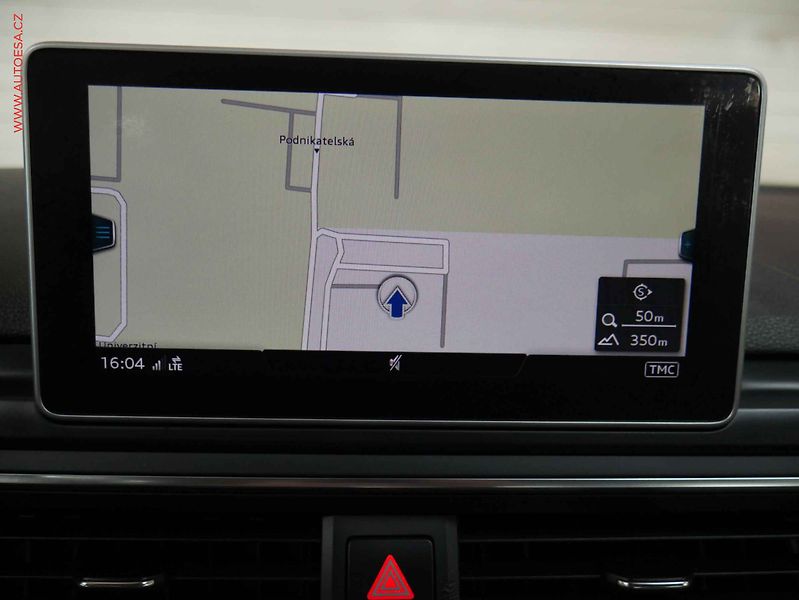 Audi A4 (2017) 2.0 TDI, 2.maj, AC, temp - fotka 15 z 23