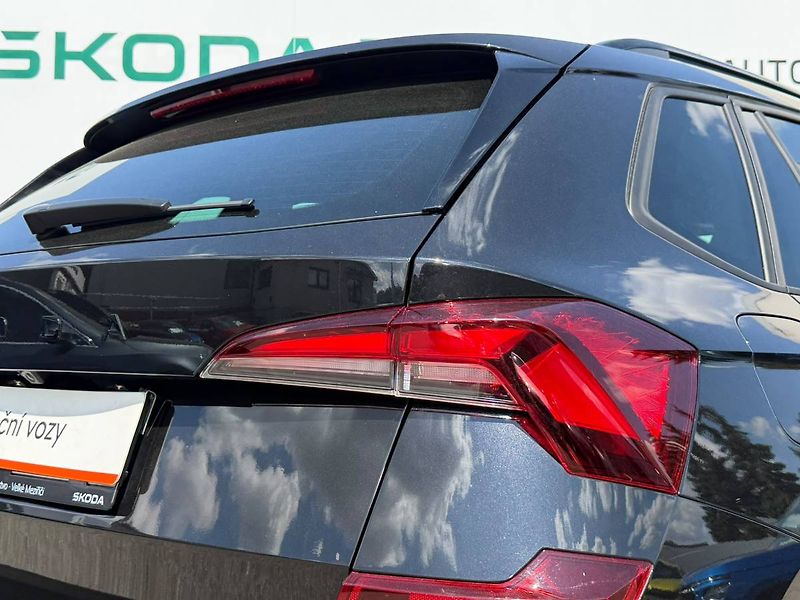 Škoda Kamiq Monte Carlo 1,5 TSI 110 kW 7° - fotka 38 z 38