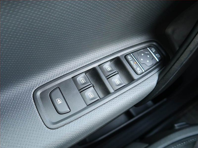 Mercedes-Benz Citan (2023) 112 CDI, 5Míst, ČR, DPH - fotka 16 z 19