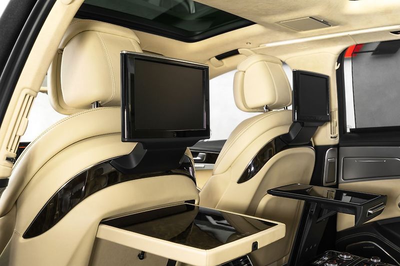 Audi A8 6,3 W12 L Max výbava - fotka 20 z 31
