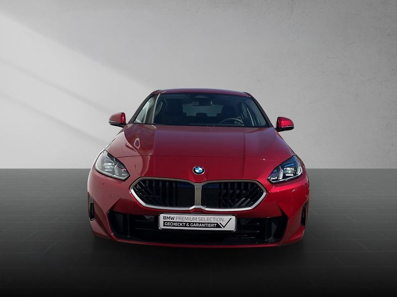 BMW Řada 1 120 M-Sport DrivAsist ParkAsis - fotka 3 z 18