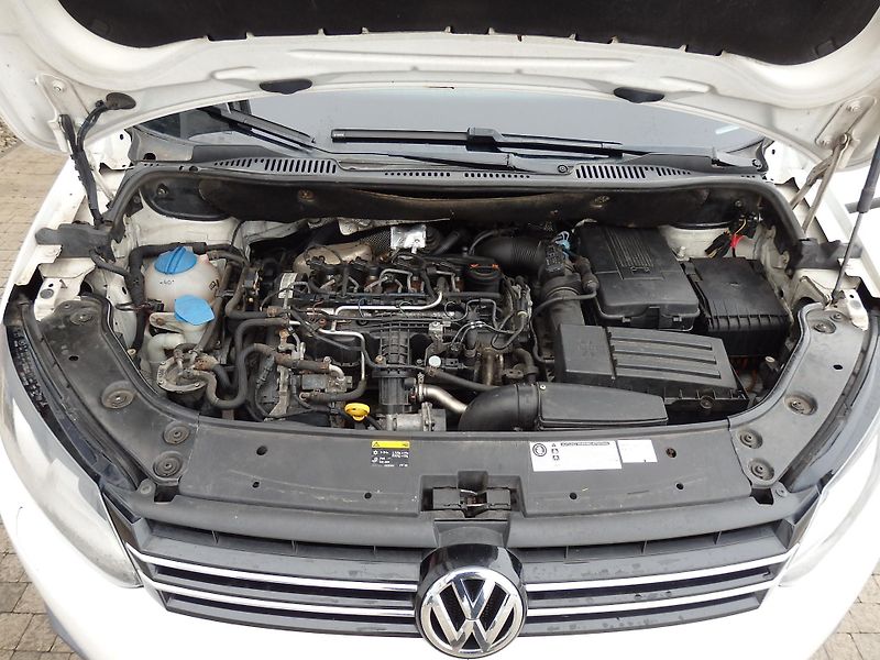Volkswagen Caddy MAXI 1.6 TDI 7 MÍST, ZÁVĚS - fotka 18 z 22