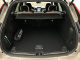 Volvo XC60 (2026) B5 AWD PLUS BRIGHT AUT - náhled 6
