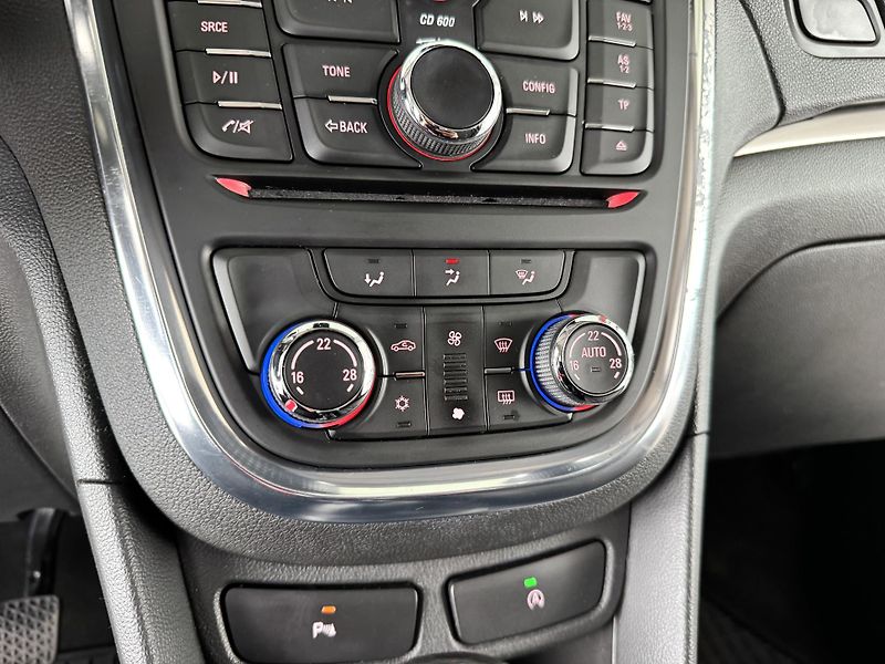 Opel Mokka 1,4T 103kW*TopStav*1.Maj*ČR - fotka 22 z 32