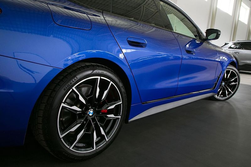 BMW Řada 4 M440i 275kW xDrive Laser Tažné - fotka 9 z 45
