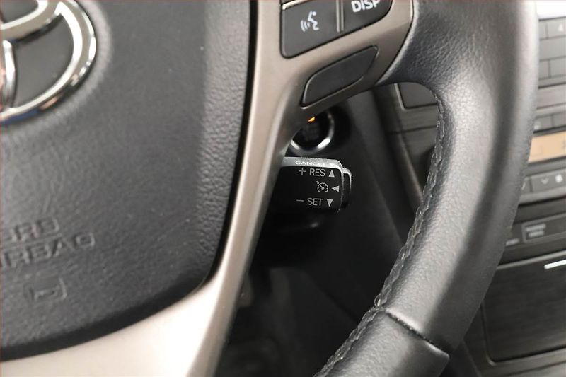 Toyota Avensis (2009) 1.8 Valvematic, LPG - fotka 11 z 14