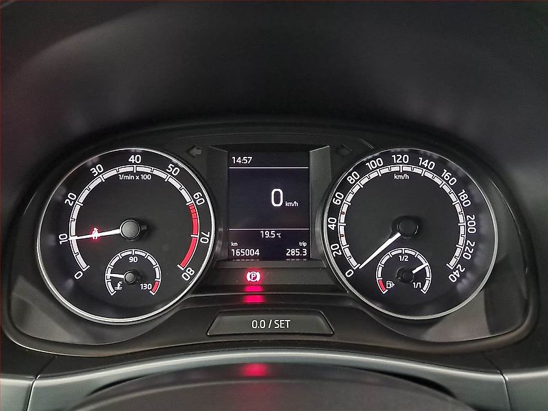 Škoda Fabia (2021) 1.0 TSI, ČR,1.maj, Tempomat - fotka 11 z 19