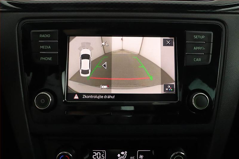Škoda Rapid (2019) Monte Carlo 1.0 TSI, Automat - fotka 14 z 20