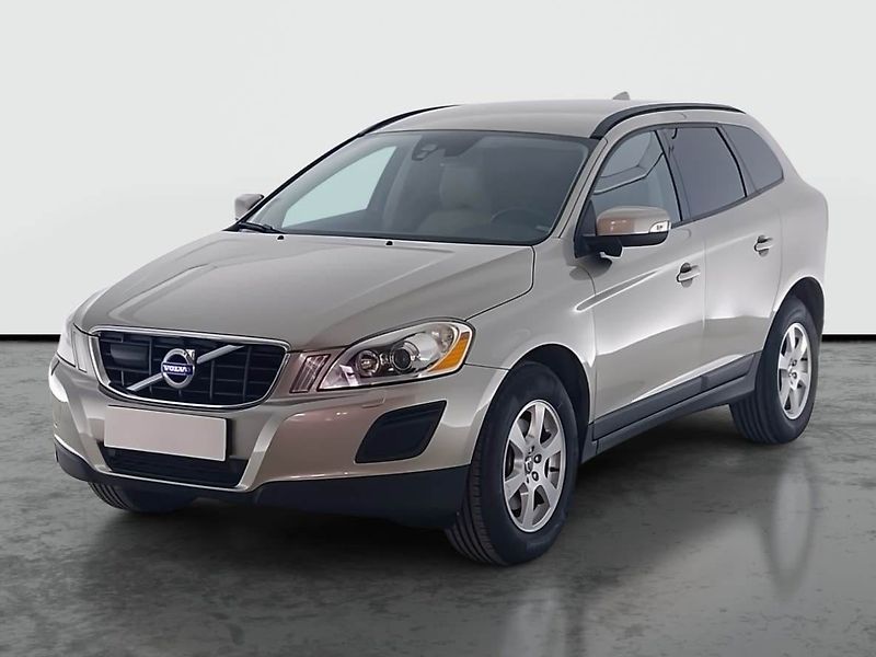Volvo XC60 (2011) D5, 4X4, Automat, Kůže - fotka 2 z 19