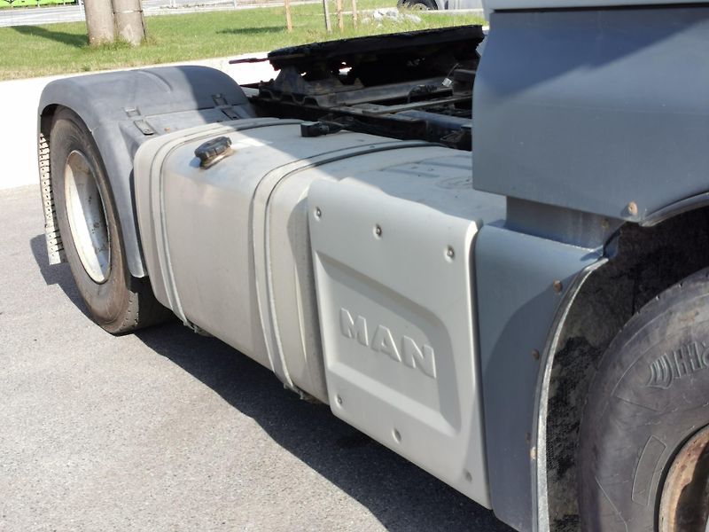 MAN TGX 18.440 EURO 6  jednookr. hydr. - fotka 8 z 18