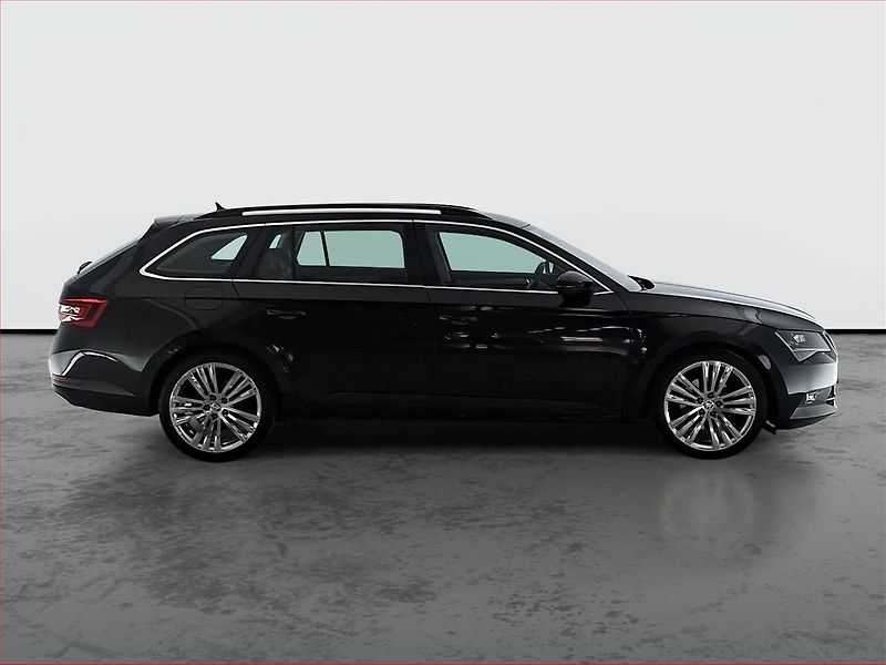 Škoda Superb (2019) Style 2.0 TDI, Automat, Kůže - fotka 6 z 22