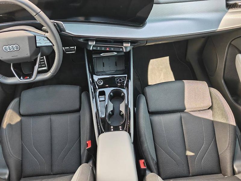 Audi Q3 7STT  1,5 TFSI - fotka 9 z 29