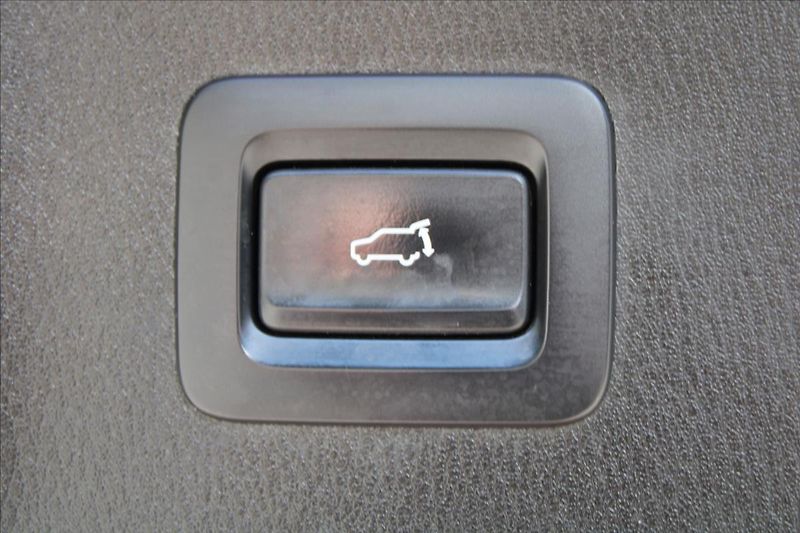 Mazda CX-5 2,5 i  A/T,4x4,REVOLUTION TOP - fotka 37 z 43