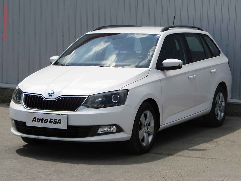 Škoda Fabia (2016) 1.2 TSi, ČR, Style - fotka 3 z 19