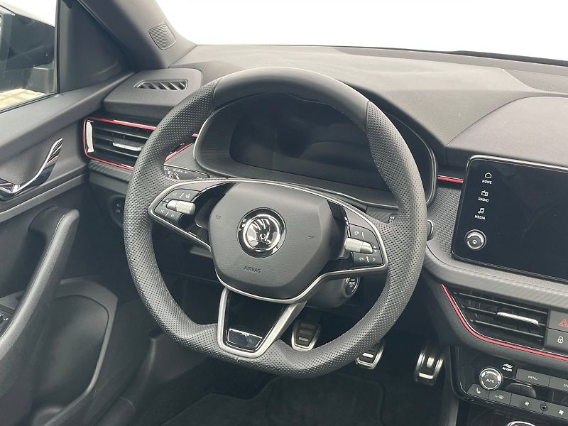 Škoda Scala (2024) 1.0 TSI / 85 kW Monte Carlo - fotka 17 z 30