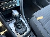 Volkswagen Sharan (2015) 2.0TDI 103kW DSG 7M EL. DVĚŘE - náhled 38