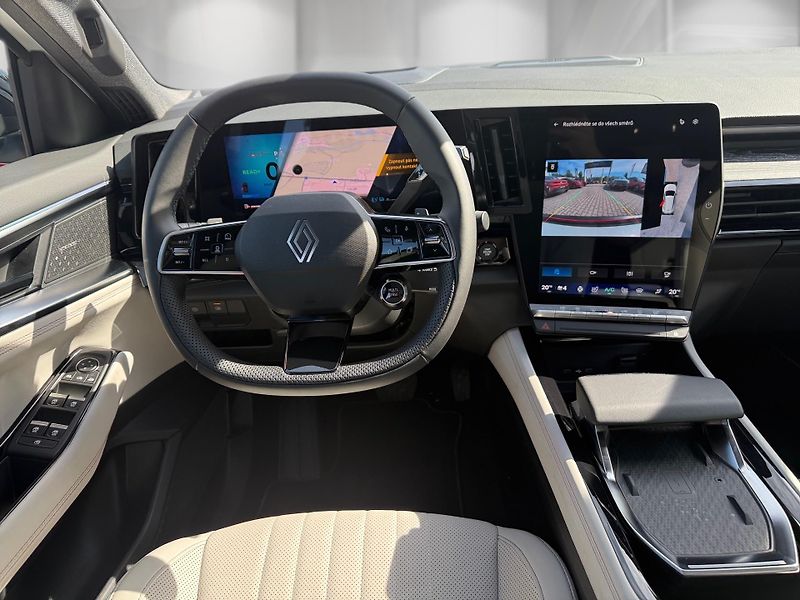 Renault Espace (2025) Iconic Fullhybrid 200k - fotka 15 z 24