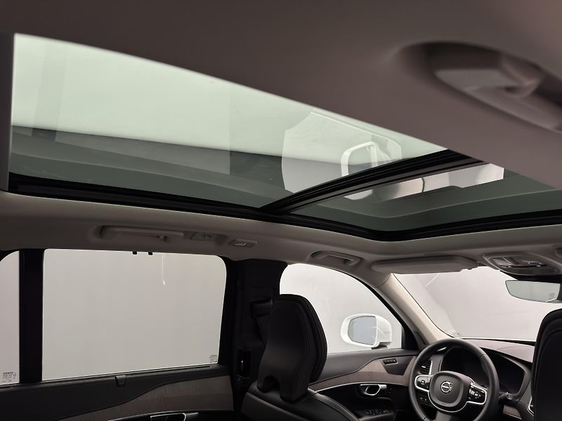Volvo XC90 T8 AWD RECHARGE BRIGHT PLUS CZ - fotka 30 z 55