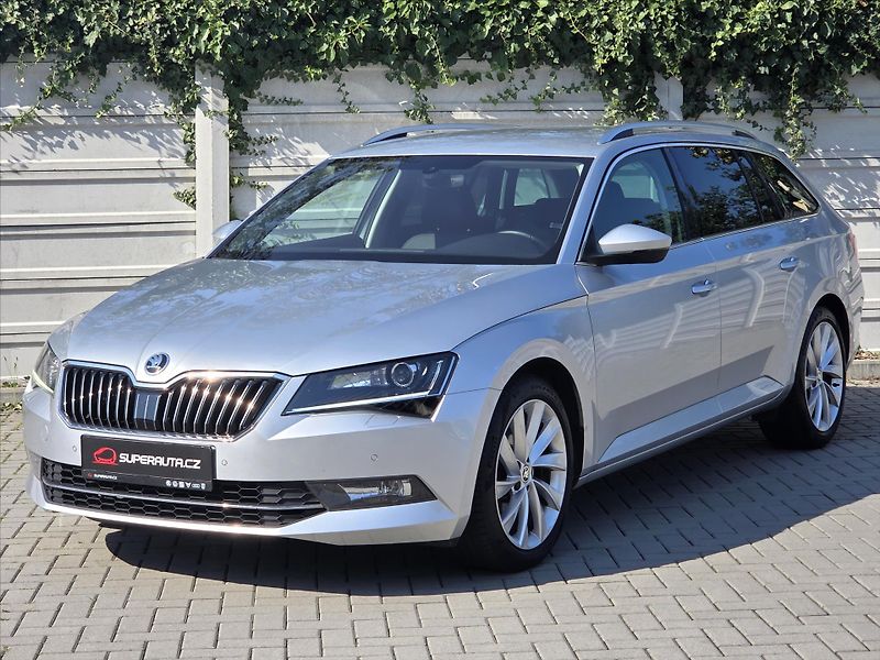 Škoda Superb 2,0 TDi DSG Style Plus DPH ČR - fotka 3 z 25