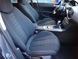 Peugeot 308 (2016) Allure 1.6 BlueHDi, Automat - náhled 9