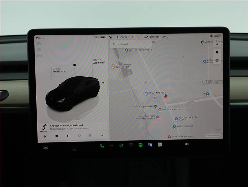 Tesla Model Y (2022) Performance 79kWh, SoH 82% - fotka 12 z 21