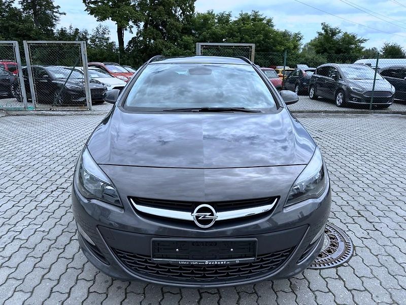 Opel Astra 1.4T 103 kW SPORTS TOURER - fotka 2 z 18