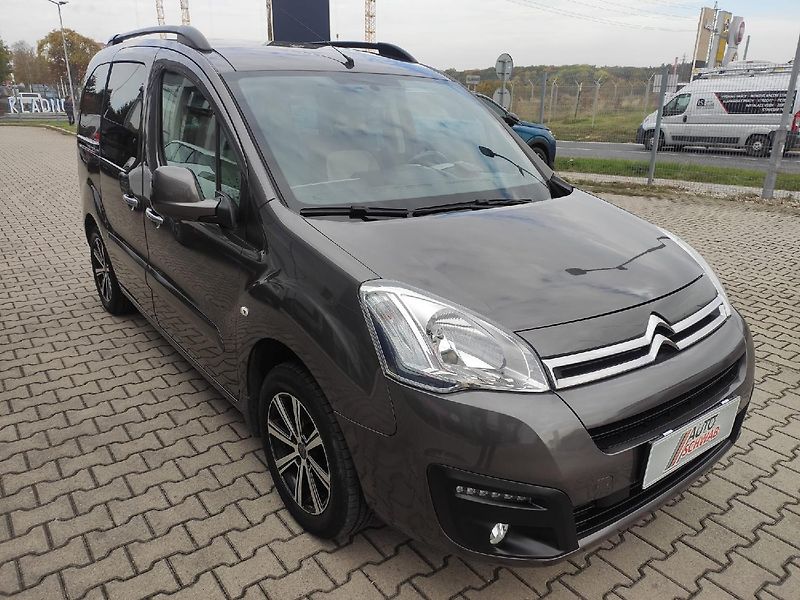 Citroën Berlingo (2016) MULTISPACE 1.6i 120k MAN5 TZ - fotka 9 z 27