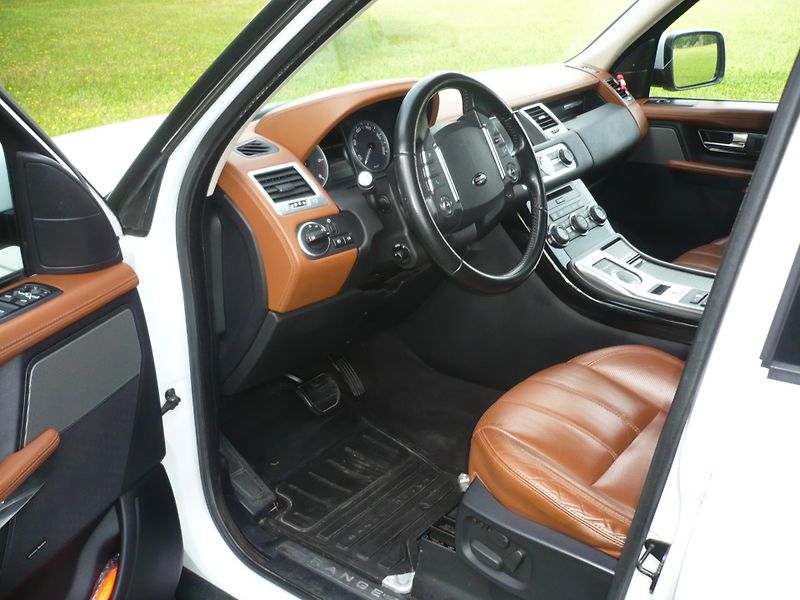 Land Rover Range Rover Sport (2012) Velmi zachovalý - fotka 12 z 19
