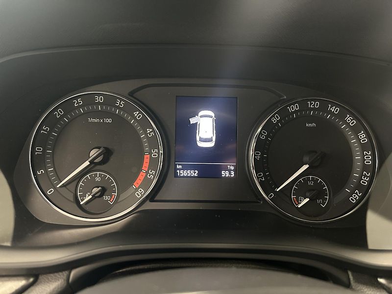 Škoda Octavia (2024) 2.0TDi Ambition LED 85kW - fotka 7 z 26