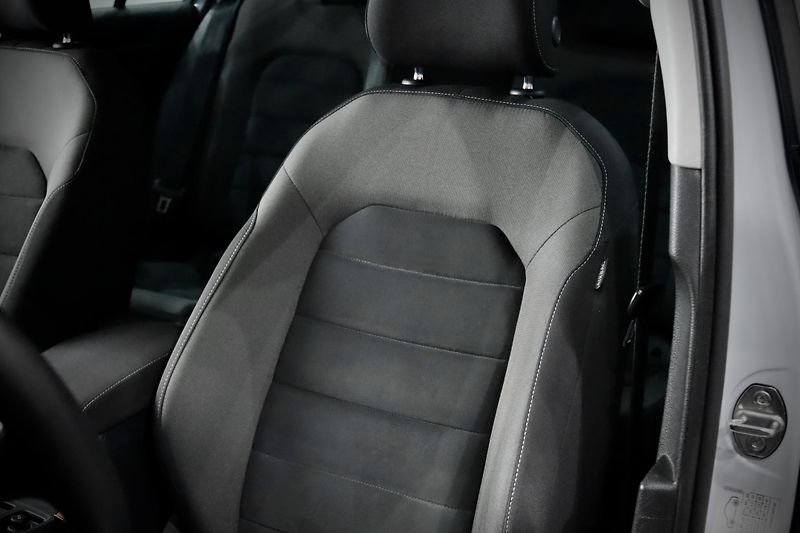 Volkswagen Golf Variant 7 FL 1.4 TSI 92 kW Highline - fotka 14 z 35
