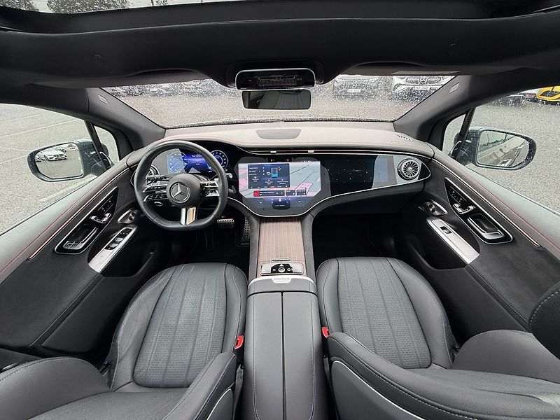 Mercedes-Benz EQE 500 4MATIC SUV Electric Art Ed - fotka 16 z 37