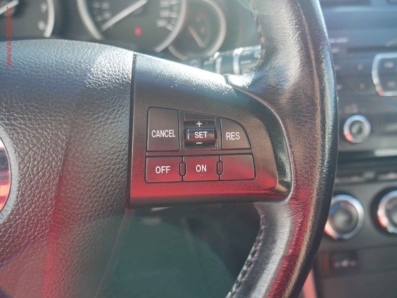 Mazda 6 (2010) 2.0 i, ČR, AC, xenon, park - fotka 16 z 20