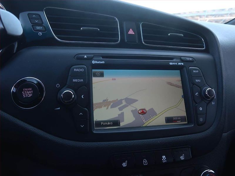 Kia Pro_Ceed (2013) GT 1.6 T-GDI, Serv.kniha, Kůže - fotka 12 z 14