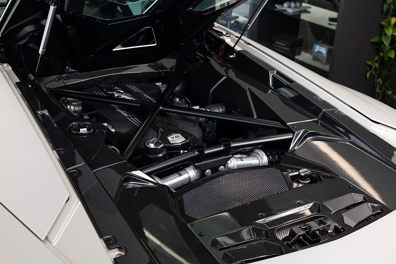 Lamborghini Aventador - fotka 17 z 25
