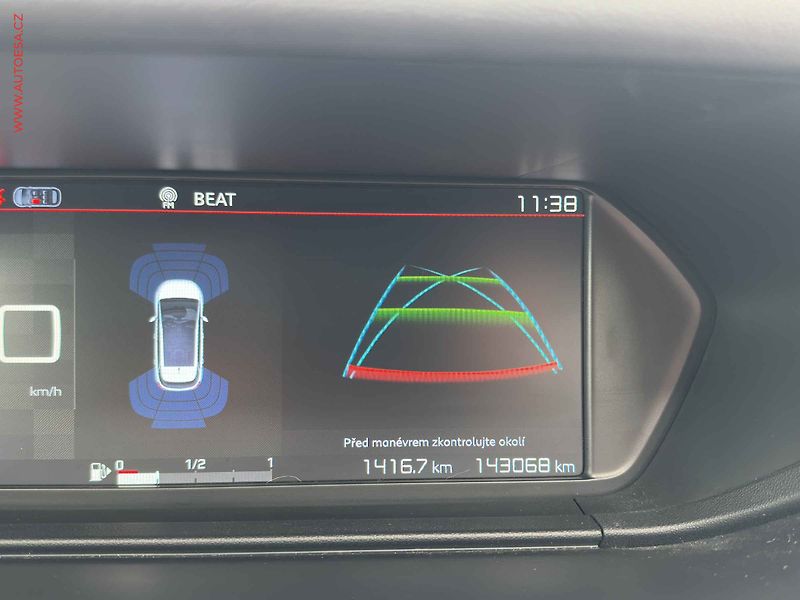 Citroën C4 Picasso (2018) 1.6 HDI, AC, temp. - fotka 14 z 23