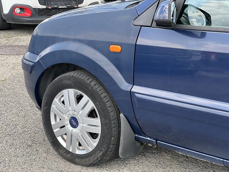 Ford Fusion 1.4i 16v KOUPENO V ČR 1.MAJ. - fotka 29 z 32